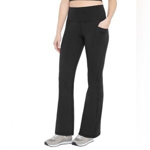 GapFit Women's Flare Legging/ Black